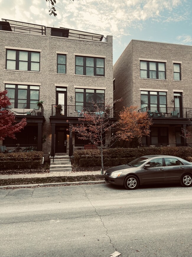 property at 1053 Harrison Park Pl