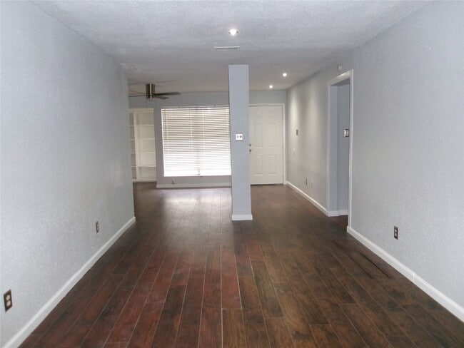 781 Country Pl Dr in Houston, TX - Building Photo - Building Photo