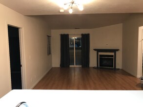 3851 Salt River Way, Unit 3 in South Salt Lake, UT - Building Photo - Building Photo