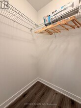 4130 Parkside Village Dr in Mississauga, ON - Building Photo - Building Photo