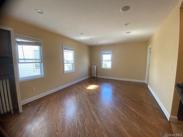 347 W Market St in Long Beach, NY - Building Photo - Building Photo