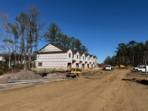 2589 Harris Trail Rd in Richmond Hill, GA - Building Photo - Building Photo