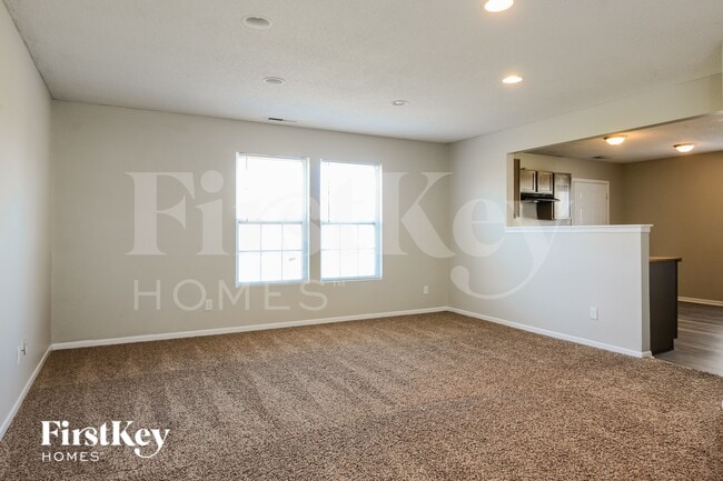 8842 Cardinal Flower Ln in Indianapolis, IN - Building Photo - Building Photo