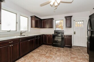 525 Lonely Cottage Rd in Upper Black Eddy, PA - Building Photo - Building Photo