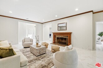 11410 Canton Dr in Los Angeles, CA - Building Photo - Building Photo