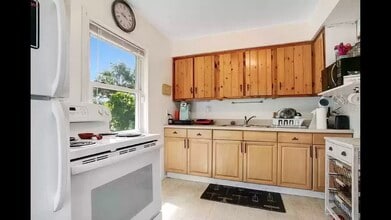 2603 Ives Ave in Orlando, FL - Building Photo - Building Photo