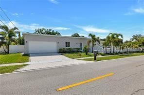 4524 Riverwood Ave in Sarasota, FL - Building Photo - Building Photo