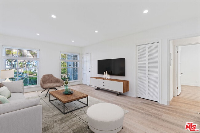 property at 9224 Alden Dr