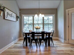 13 Kiswick Dr in Bella Vista, AR - Building Photo - Building Photo