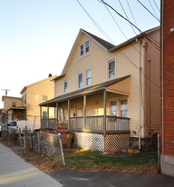 641 Pacific St in Stamford, CT - Foto de edificio - Building Photo