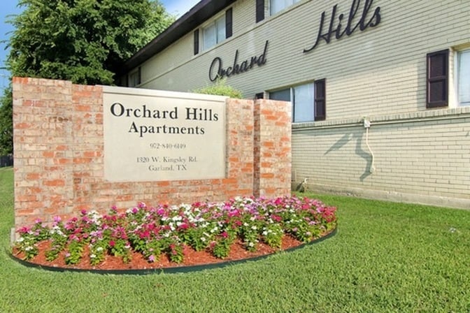 Orchard Hills in Garland, TX - Foto de edificio