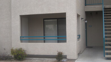 5111 S Lindell Rd-Unit -5111 Lindell Road in Las Vegas, NV - Building Photo - Building Photo