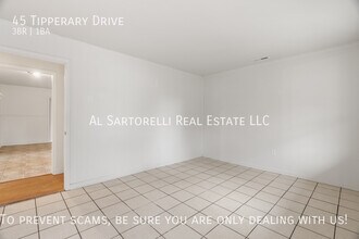 45 Tipperary Dr in Asheville, NC - Building Photo - Building Photo