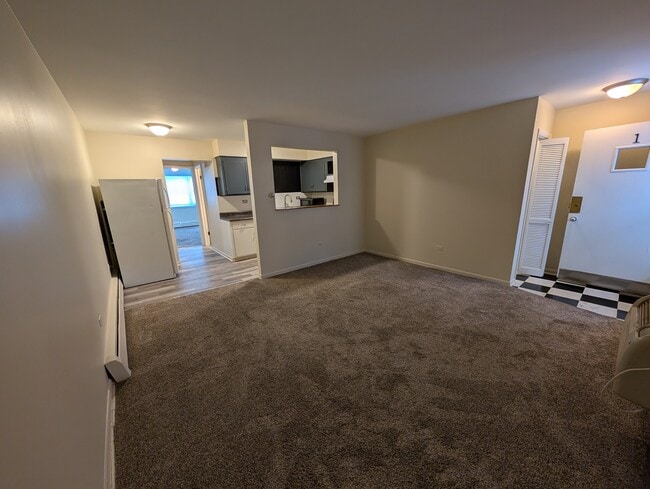 924 Warren Ave, Unit 1