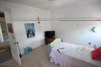 14 Magnolia Sq, Unit 3 in Boston, MA - Building Photo - Building Photo