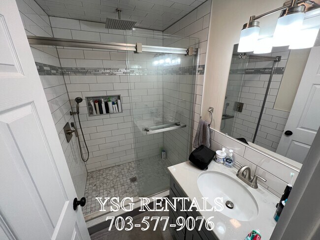 34 Calumet St, Unit #2 in Boston, MA - Foto de edificio - Building Photo