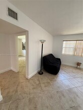 7720 Byron Ave in Miami Beach, FL - Building Photo - Building Photo