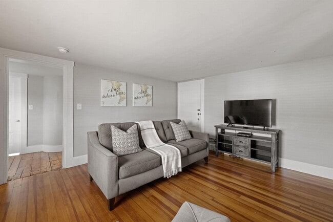 23 Portsmouth Ave in Exeter, NH - Building Photo - Building Photo