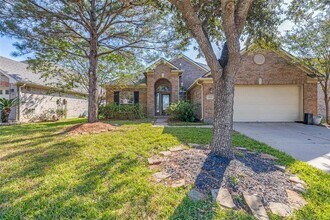 24915 Garnet Shadow Ln in Katy, TX - Foto de edificio - Building Photo