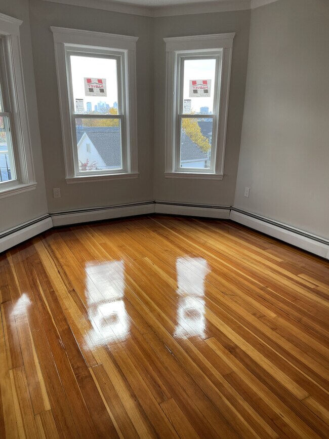 40 Temple St, Unit 1