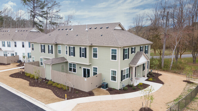 The Woodlands at Western Branch in Chesapeake, VA - Building Photo - Building Photo