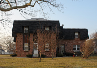 Gross Point in Lorain, OH - Building Photo - Building Photo