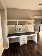 2049 Kerry Dr NE in Rochester, MN - Building Photo - Building Photo