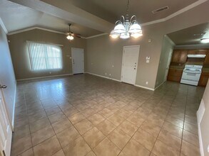 1303 Powder River Dr in Killeen, TX - Building Photo - Building Photo