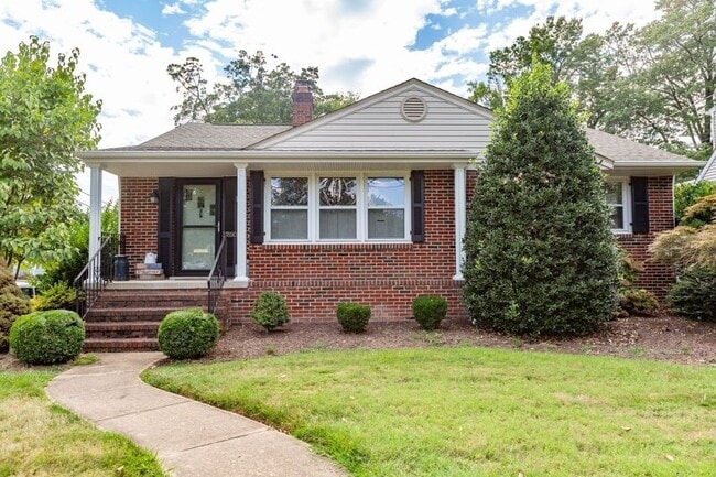1200 Stafford Ave in Fredericksburg, VA - Building Photo - Building Photo