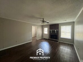 5999 Pebblehill Dr in Bartlett, TN - Building Photo - Building Photo