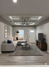 2309 E Viviana St, Unit 4 in Edinburg, TX - Building Photo - Building Photo