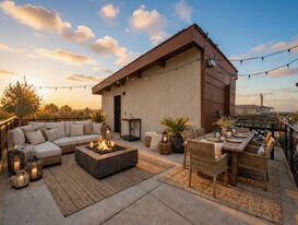 222 S Olive St in San Antonio, TX - Building Photo