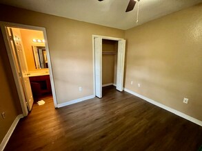 116 Neal St in Farmington, AR - Building Photo - Building Photo