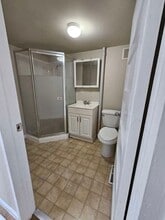 310 W Jefferson St in Knoxville, IA - Building Photo - Building Photo