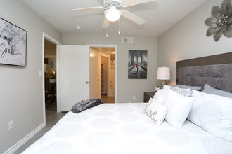 Stonecreek Apartments in Katy, TX - Building Photo - Interior Photo