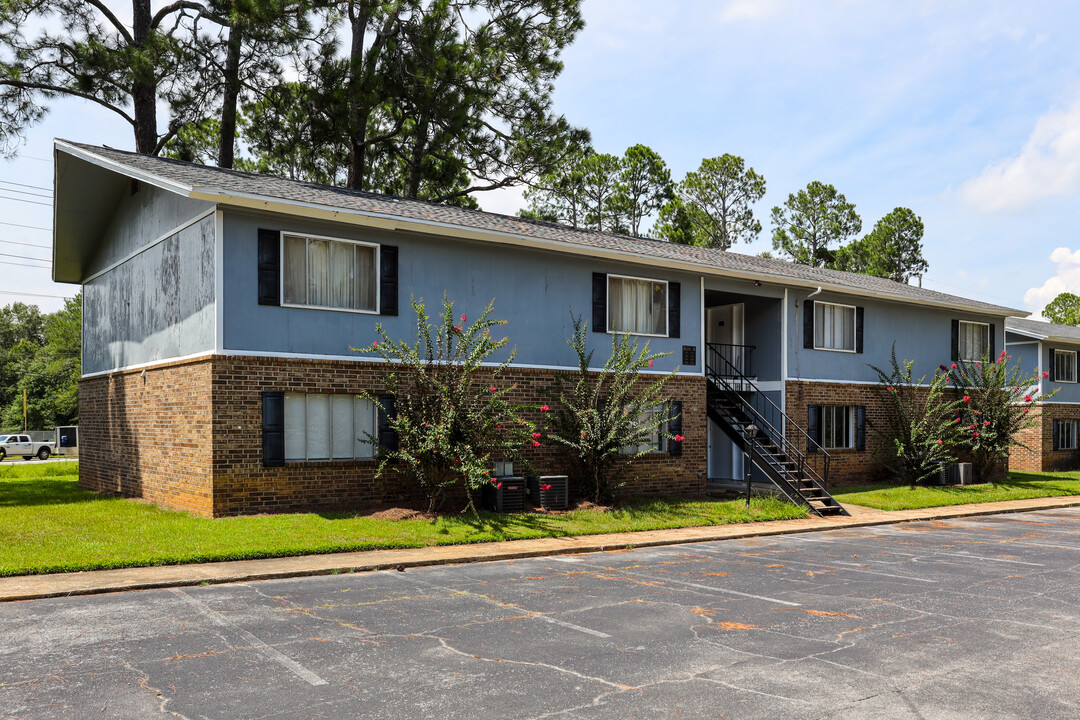 West Town Apartments in Albany, GA - Foto de edificio