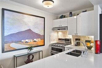 620 Peachtree St NE, Unit 1111 in Atlanta, GA - Building Photo - Building Photo
