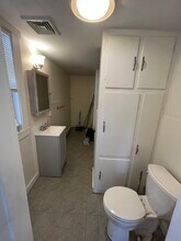 357 Lake Ave in Manchester, NH - Building Photo - Building Photo
