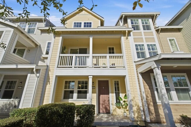 property at 394 Circuit Wy