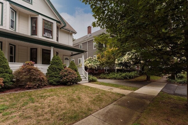 20 Hancock St in Winchester, MA - Building Photo - Building Photo