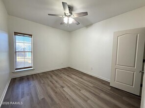 102 Olive Vista Dr in Scott, LA - Building Photo - Building Photo