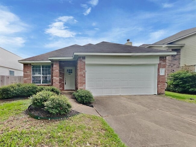 property at 6733 River Ridge Ln