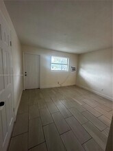11862 SW 212th St in Miami, FL - Building Photo - Building Photo