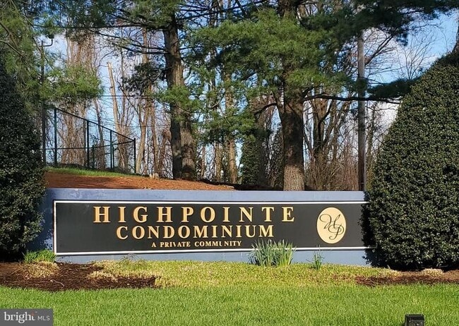 4411 Falls Bridge Dr in Baltimore, MD - Building Photo - Building Photo