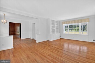 9107 River Rd in Potomac, MD - Building Photo - Building Photo