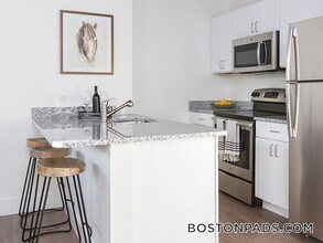 60 Water St in North Andover, MA - Building Photo - Building Photo