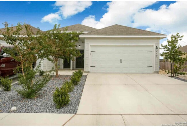 539 Grayson Ln in Seguin, TX - Building Photo - Building Photo