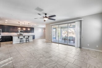 9944 W Louise Dr in Peoria, AZ - Building Photo - Building Photo
