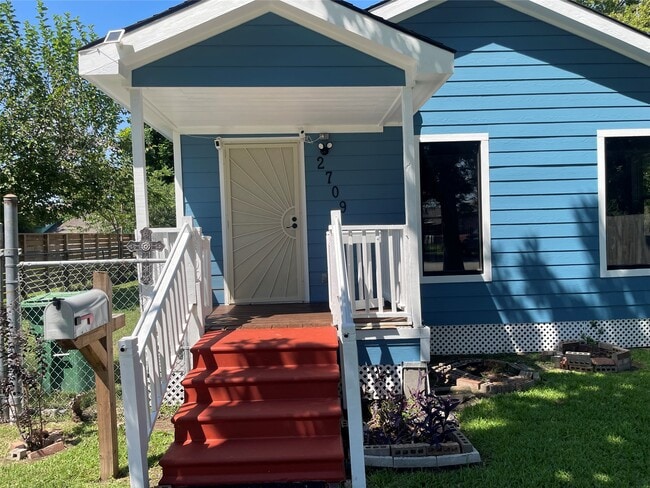 2709 Terry St in Houston, TX - Building Photo - Building Photo