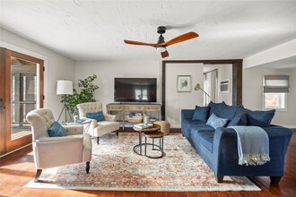 177 White Schoolhouse Rd in Rhinebeck, NY - Building Photo - Building Photo